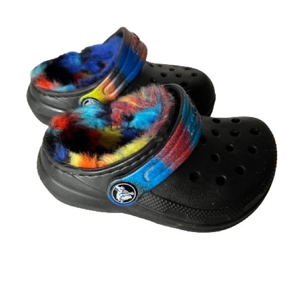 Rainbow Toddler Fuzzy Lined Crocs - Picture 4 of 6